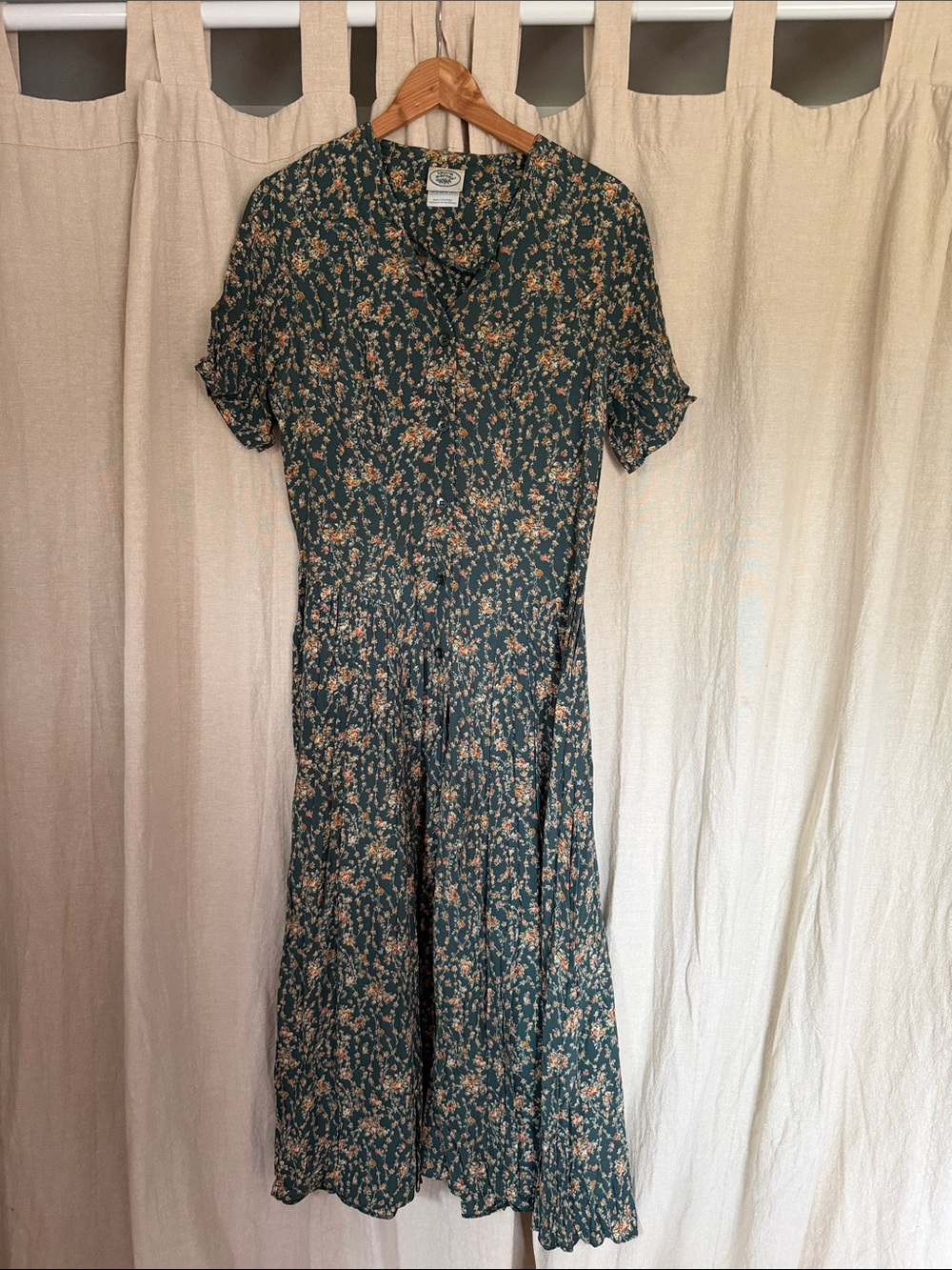 Vintage Laura Ashley Floral Green Short-Sleeve Midi Dress